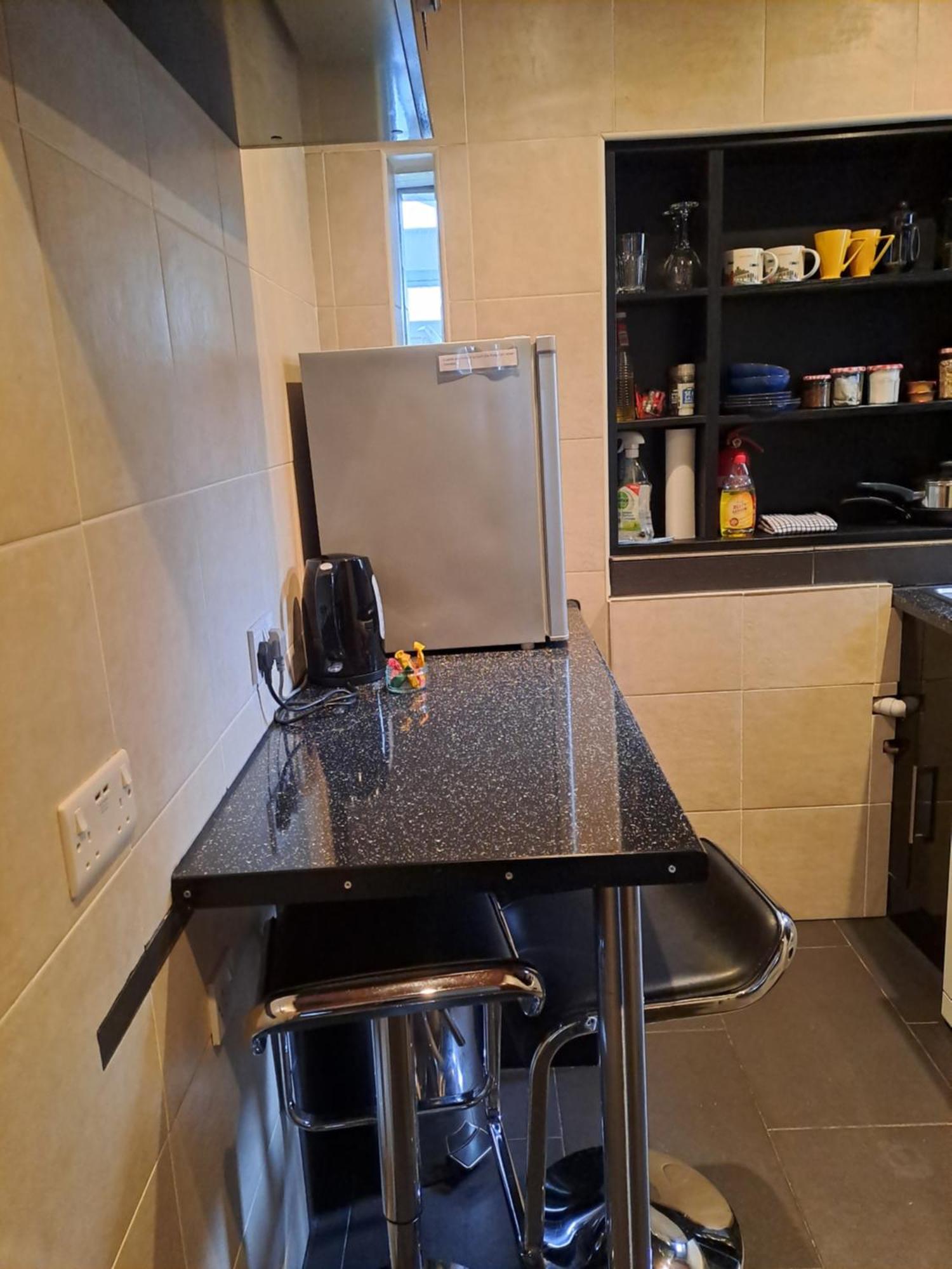 Апартаменти Quiet Comfortable Patcham Studio Free Parking Hallway Shared With Host Brighton Екстер'єр фото